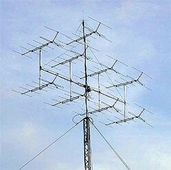 Sweden-FM-DX-antenna-array.jpeg