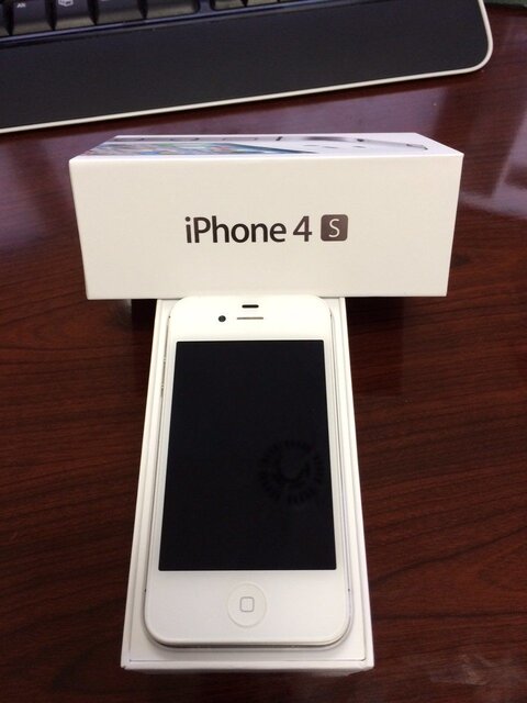 Phone2.JPG Phone2.JPG
