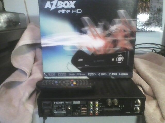 AzBox Elite HD Back 01-27-2014.jpg