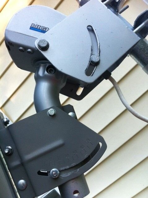 dish and motor.JPG
