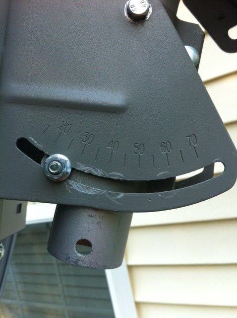 dish mout to motor.JPG