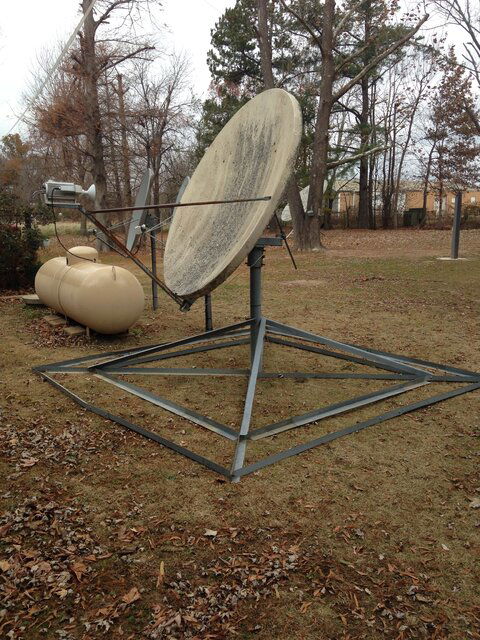 1.8 m dish 015.JPG