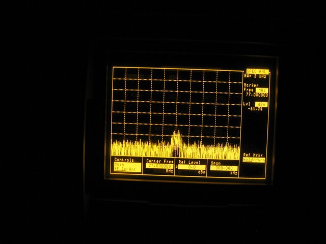 EMWIN Signal on scope R.jpg